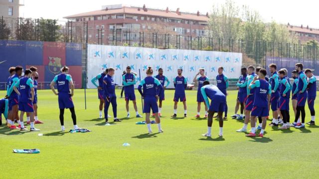 Los 17 jugadores que no tienen asegurada la continuidad con Laporta / FC Barcelona