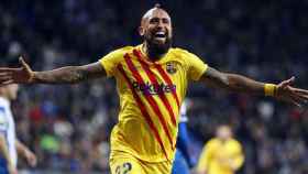 Arturo Vidal celebrando su gol contra el Espanyol / FC Barcelona