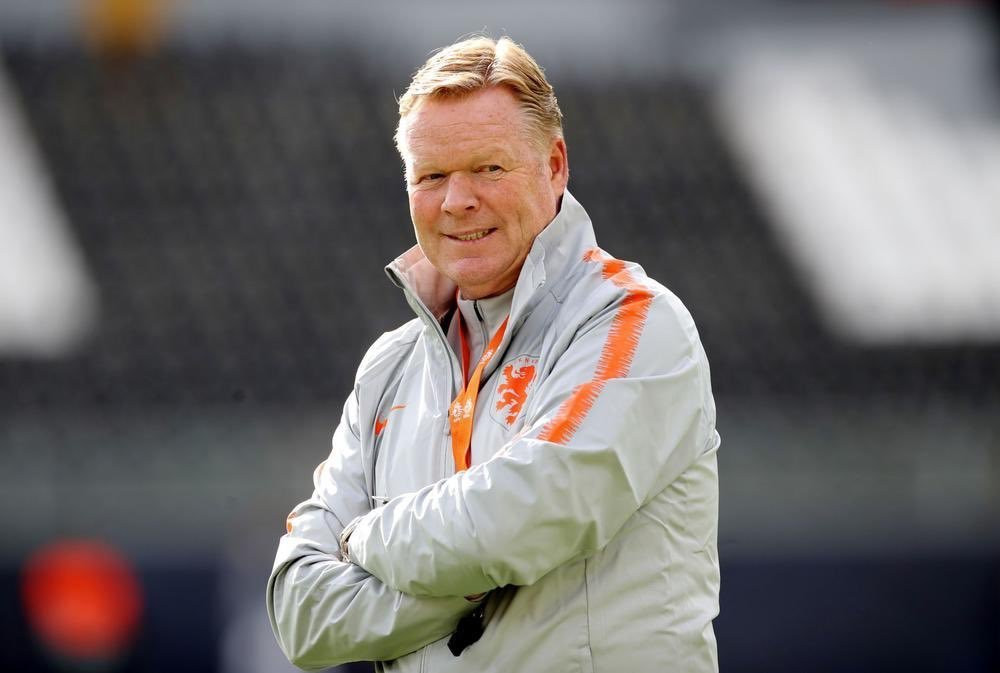 Ronald Koeman dirigiendo un entrenamiento /REDES