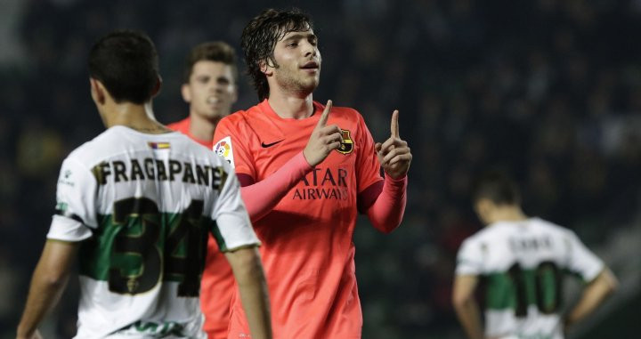 Un joven Sergi Roberto, celebrando un gol en el campo del Elche | EFE