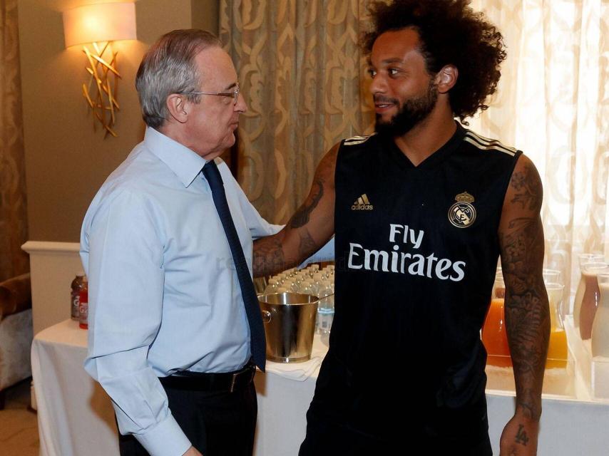 Marcelo se saluda con Florentino Pérez | RM