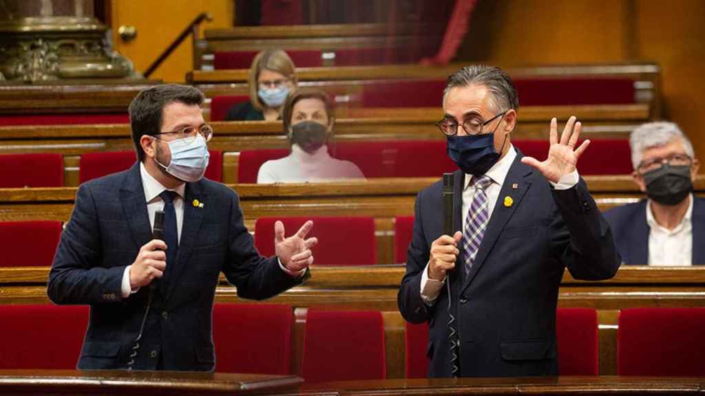 Pere Aragonès, junto a Ramón Tremosa, en plena pugna por el liderazgo independentista / MONTAJE CG (VÍA EP)