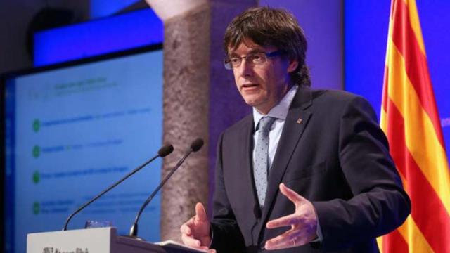 Carles Puigdemont, presidente de la Generalitat, hace balance de sus cien días de gobierno.