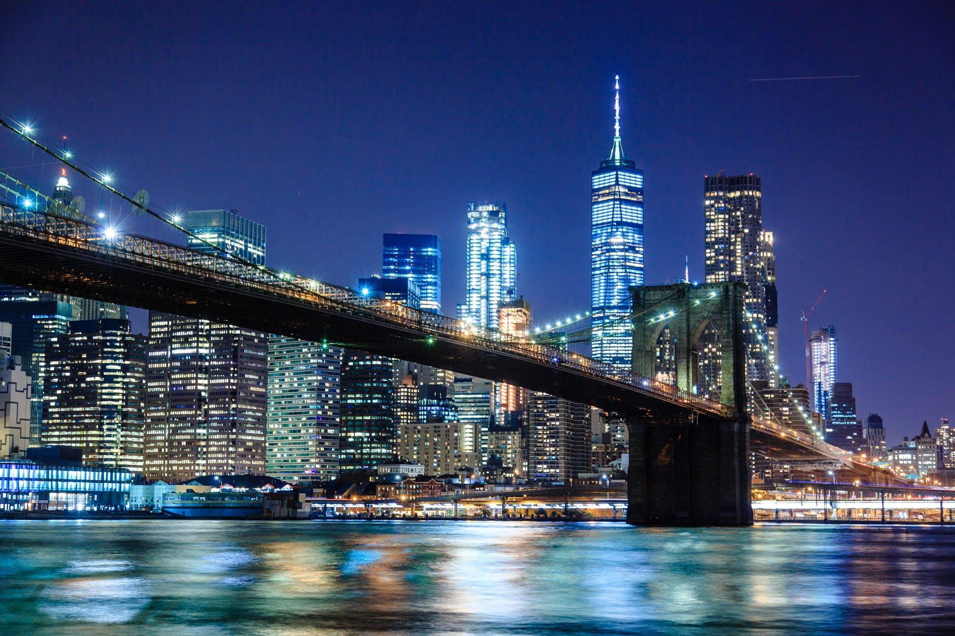 Vista nocturna de Nueva York / PEXELS