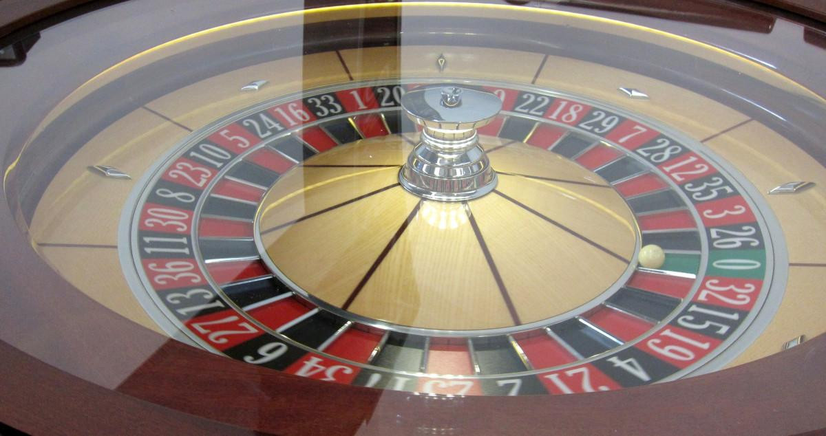 La ruleta de un casino / EP