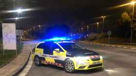 Un coche patrulla de los Mossos d'Esquadra, como la que trasladó a los menores detenidos / MOSSOS