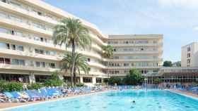 Fachada del hotel Jaume I de Salou (Tarragona), en el que siete personas contrajeron legionelosis / CG