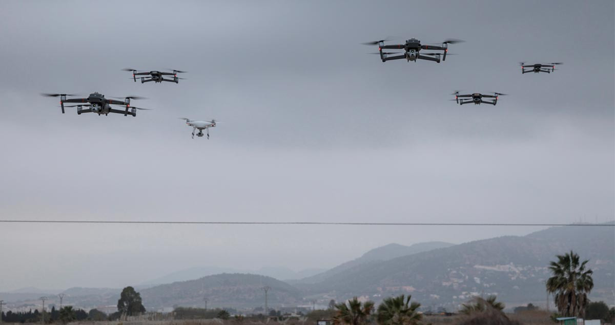 Drones de la Universidad Politécnica de Valencia, como los que se usan en el ámbito rural, parecen no haber encajado en el campo catalán / EFE