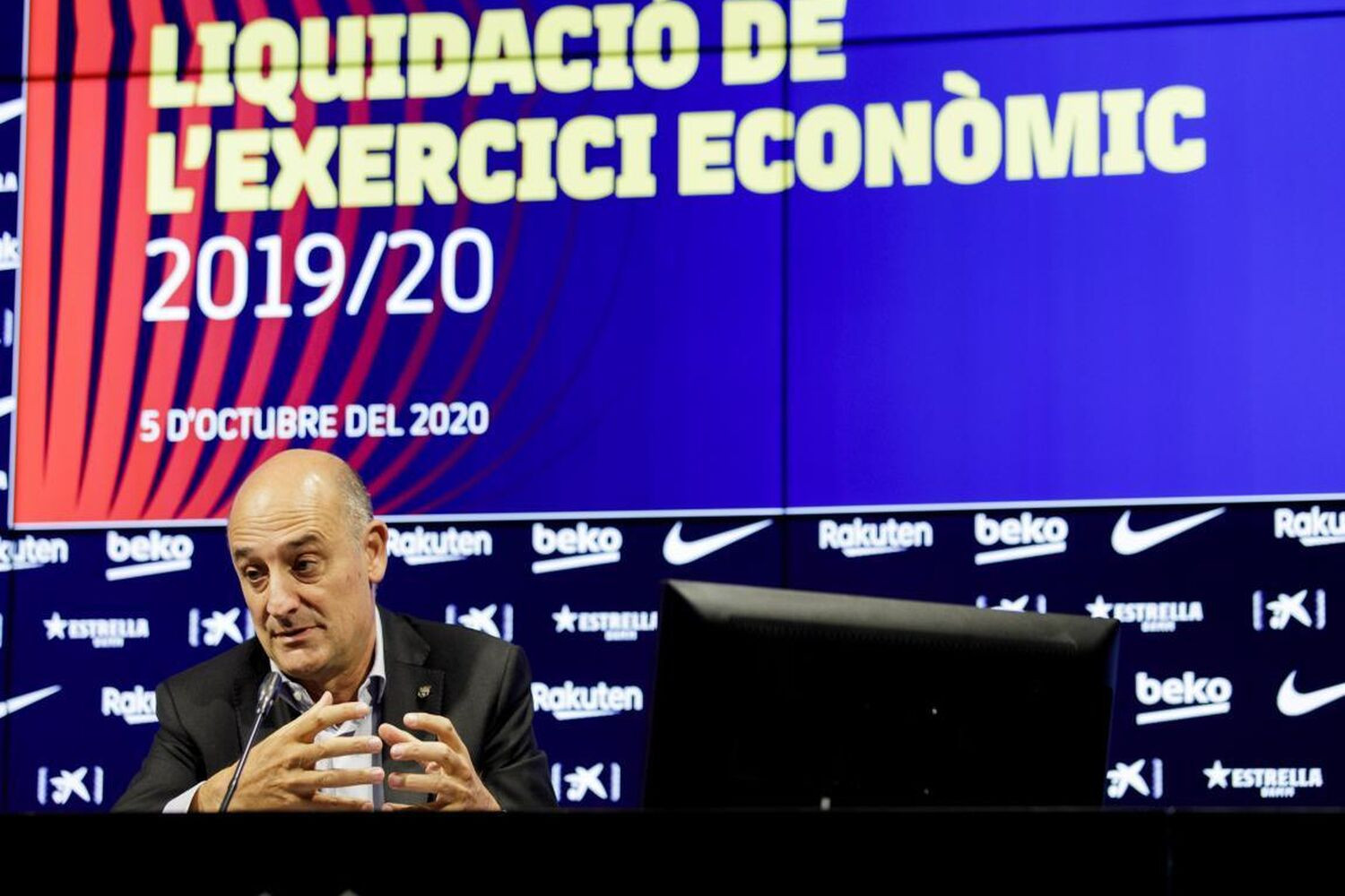 Jordi Moix, en la presentación del balance económico 2019-2020 | FCB