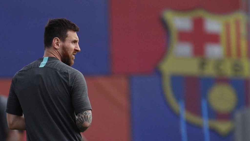 Leo Messi en un entrenamiento con el Barça / EFE