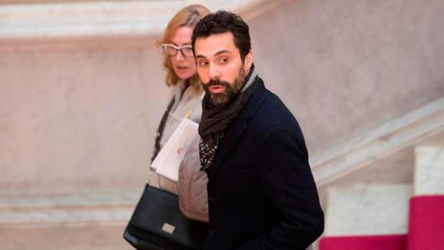 El presidente del Parlament, Roger Torrent . El Gobierno estudia acciones contra la Mesa del Parlament / EFE