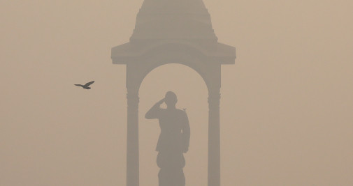 Contaminación en Nueva Delhi / EFE - RAJAT GUPTA