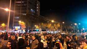 Imagen del corte de calle independentista de la avenida Meridiana, que acumula más de un mes sin interrupción / CG