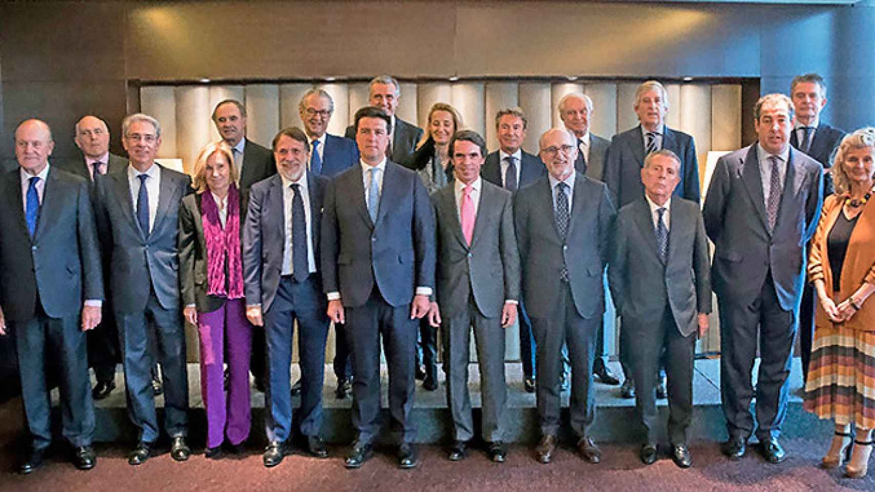 Imagen de la reunión del Foro Puente Aéreo con José María Aznar / CG