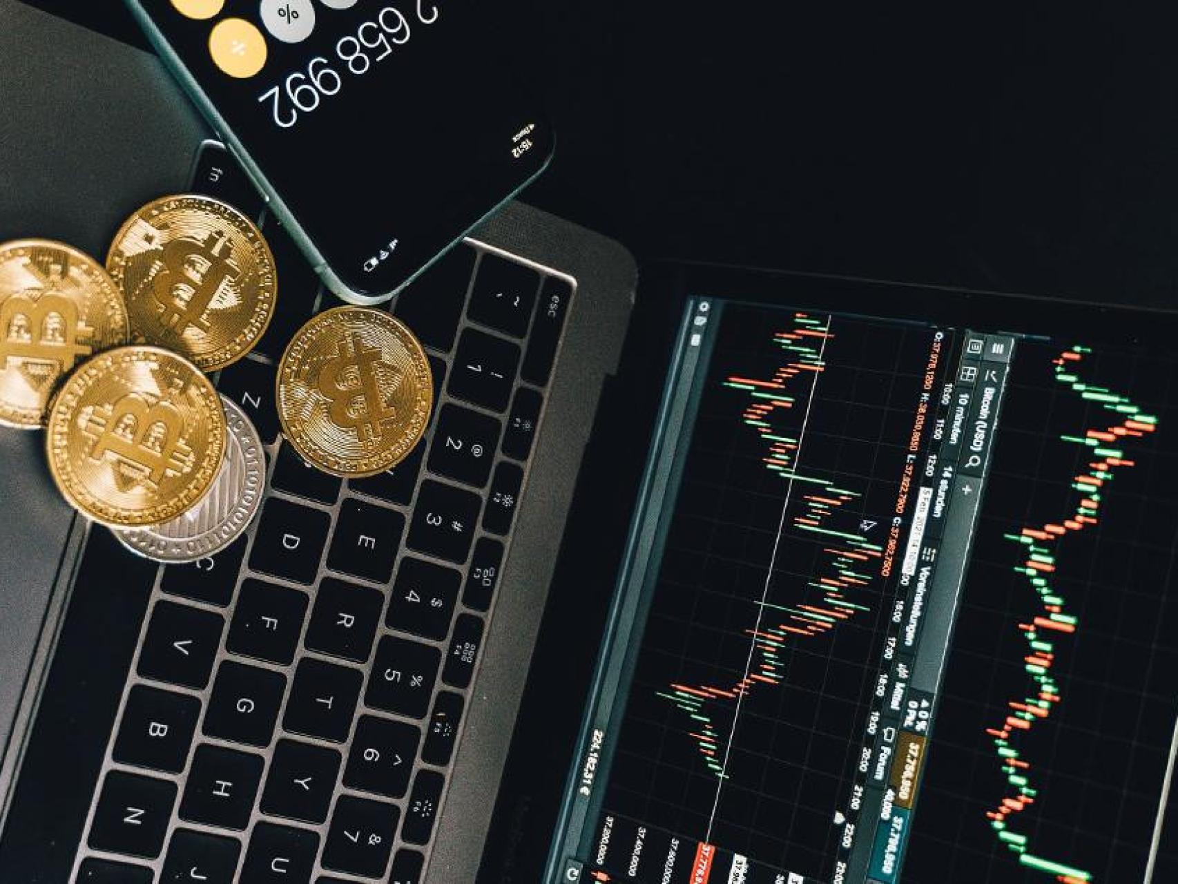 Nace Crypto Heroes Academy, especializada en formación en criptomonedas
