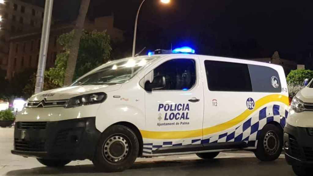 Vehículo de la Policía Local de Palma de Mallorca /REDES