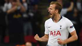 Harry Kane celebra su estéril gol al Barça / EFE