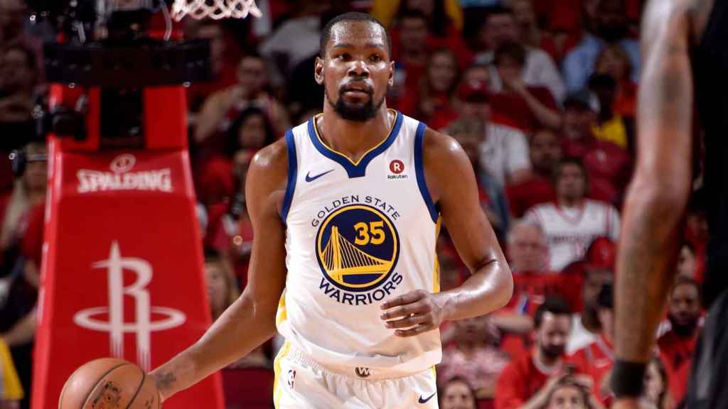 Kevin Durant, en una jugada con los Warriors | NBA