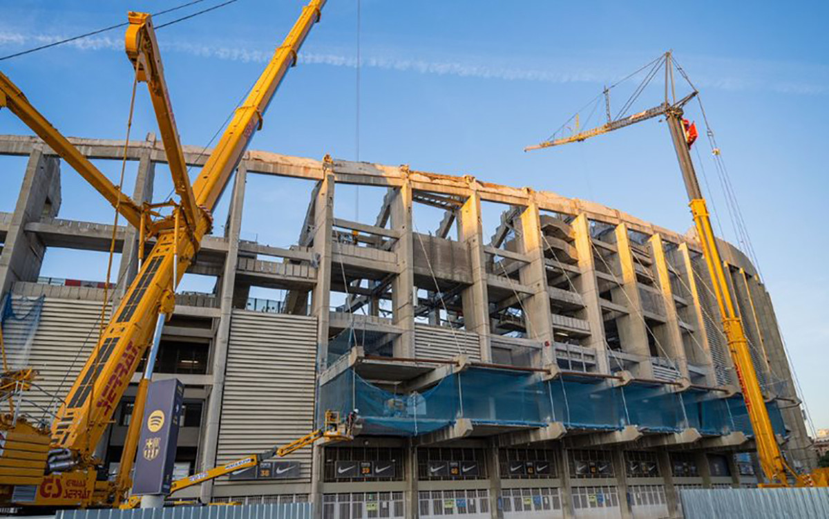 Así marchan las obras en la tercera gradería del Camp Nou / FCB