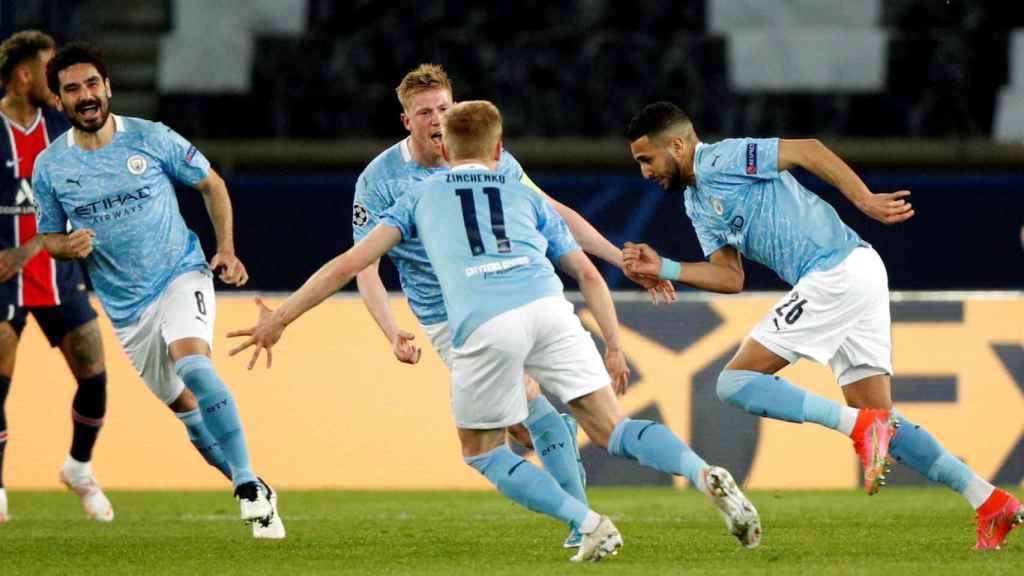 Los jugadores del Manchester City celebran un gol de Mahrez / EFE