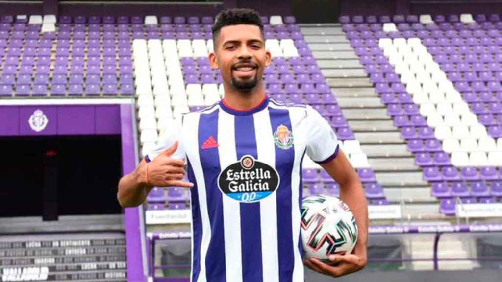 Matheus Fernandes en su presentación con el Valladolid / EFE