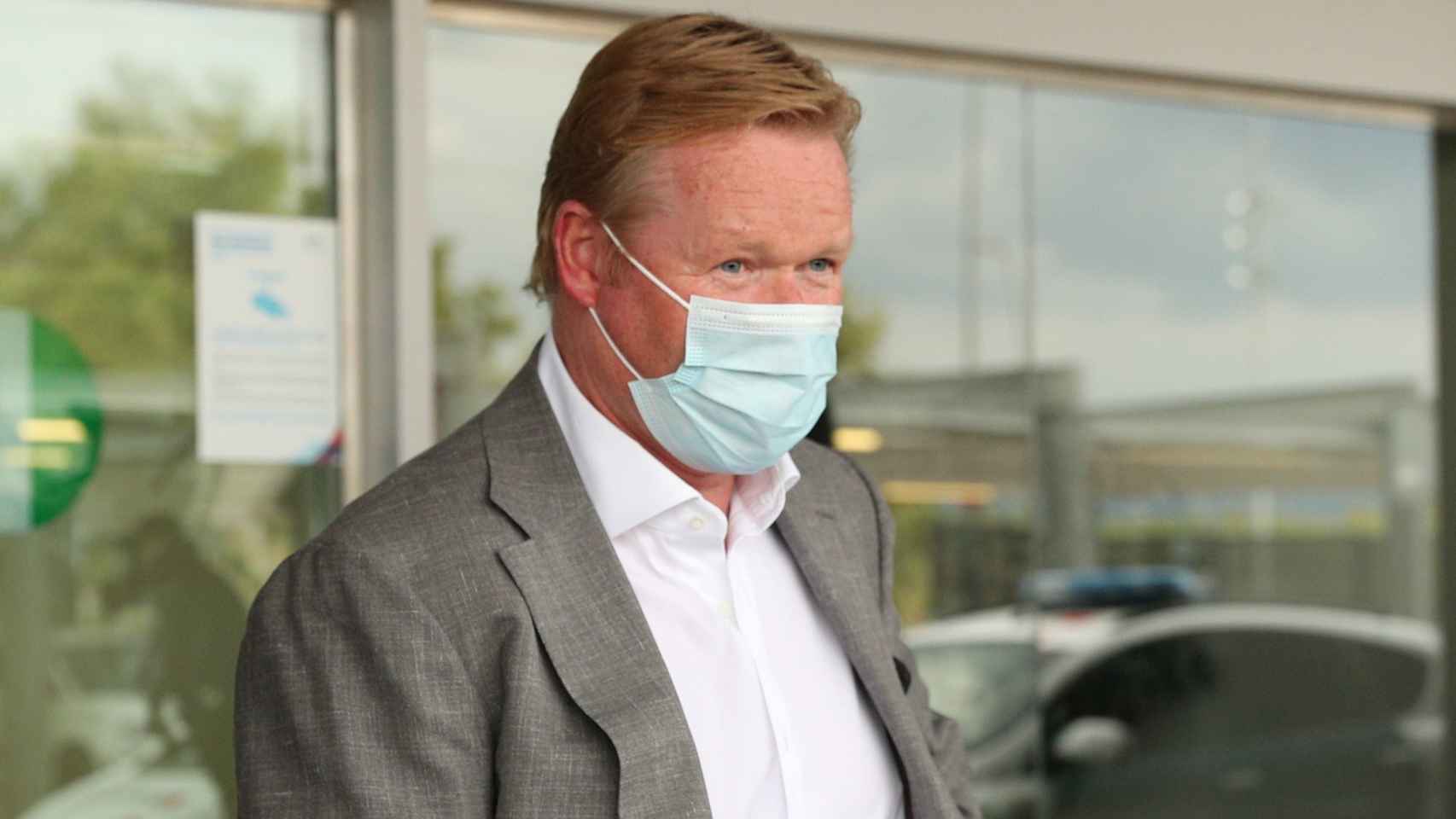 Ronald Koeman en su llegada a Barcelona / EFE