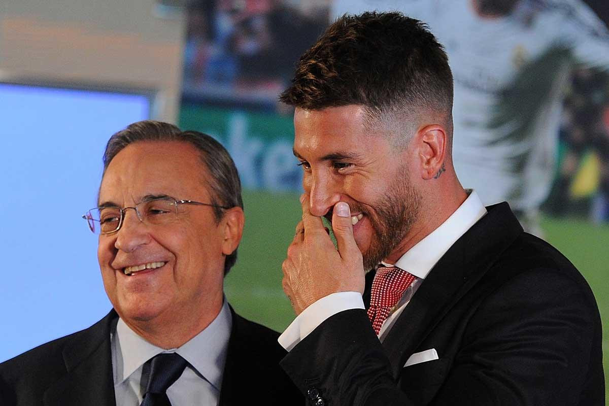 Sergio Ramos y Florentino Pérez en un acto / EFE