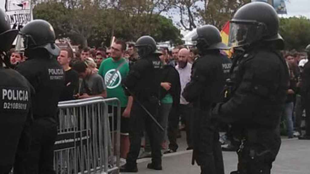 El concejal de la CUP por Barcelona Josep Garganté, uniformado de TMB durante la manifestación antifascista del 12-O | CG