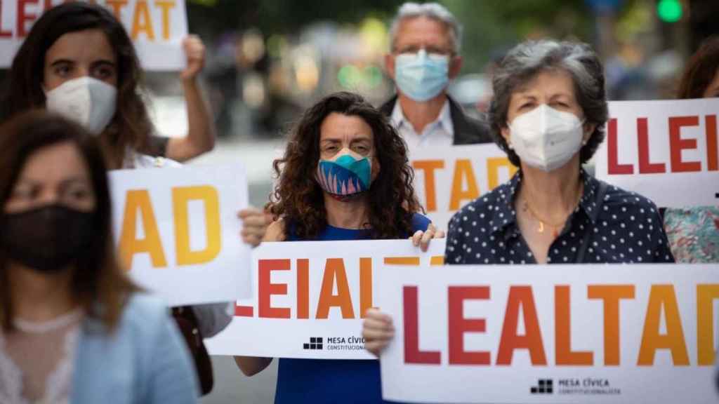 Participantes de la concentración contra los indultos celebrada en Barcelona / EP