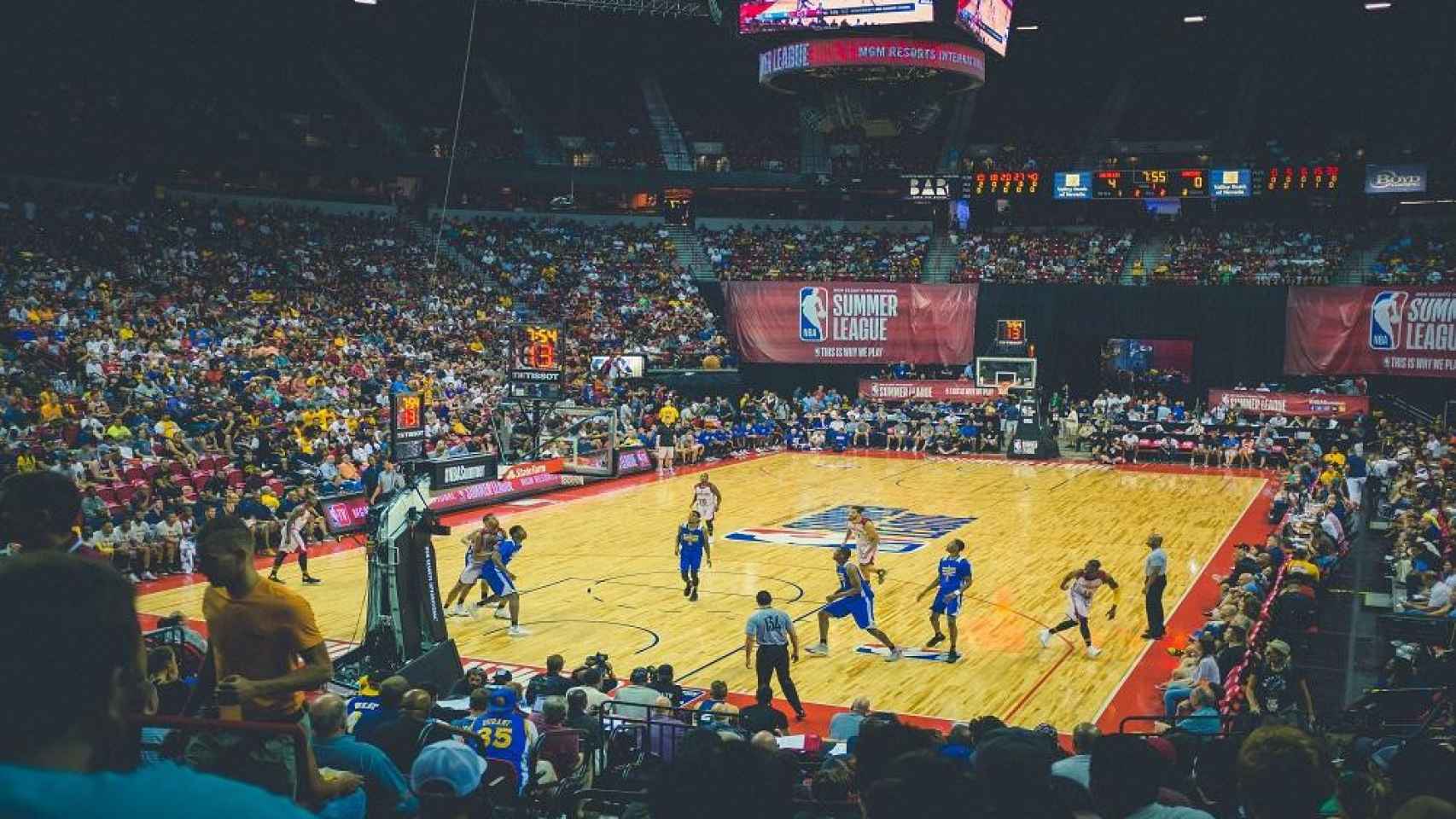 Jugadores de baloncesto en un partido de la NBA / UNSPLASH