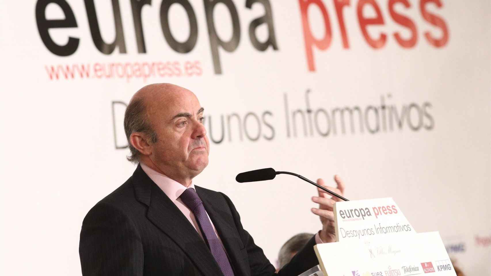 Luis de Guindos en los Desayunos Informativos de Europa Press de este martes / EP