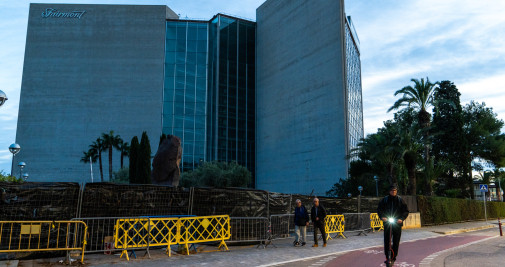 El Hotel Juan Carlos I de Barcelona, aún cerrado / GALA ESPÍN (CG)