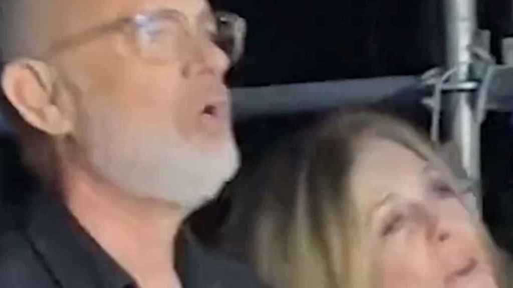 Tom Hanks, junto a su mujer Rita Wilson en el concierto de Bruce Springsteen en Barcelona / TWITTER