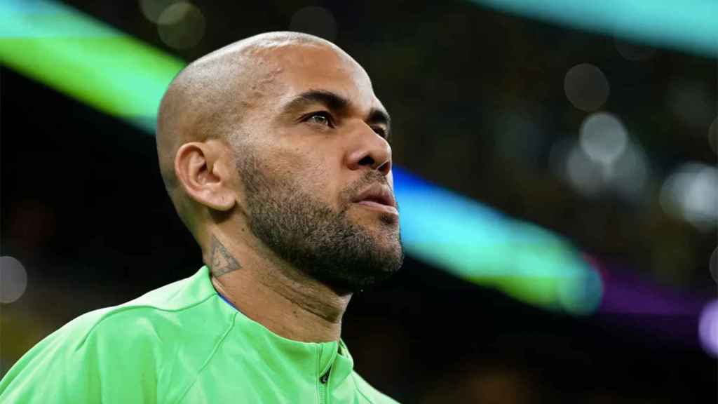 Dani Alves, antes de un partido con la selección de Brasil y de su 'caso' de violación / REDES