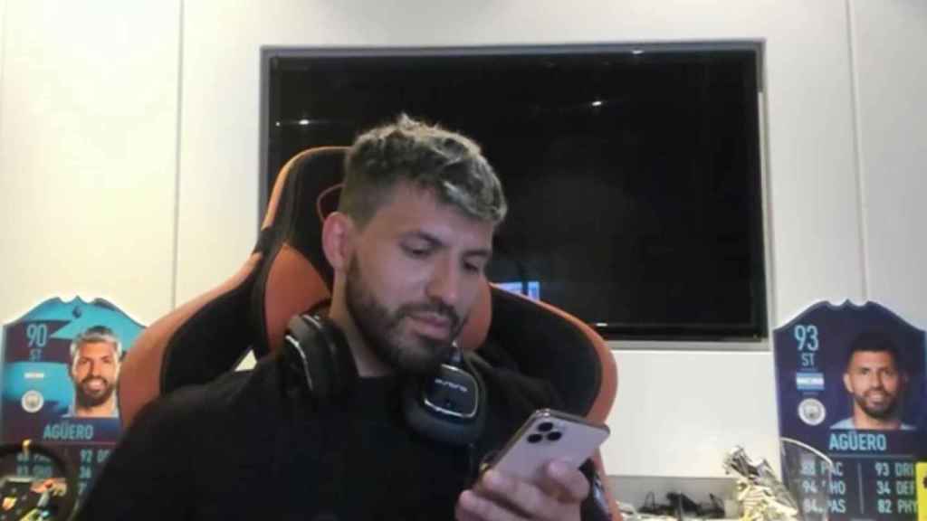 Kun Agüero en su canal de Twitch / REDES