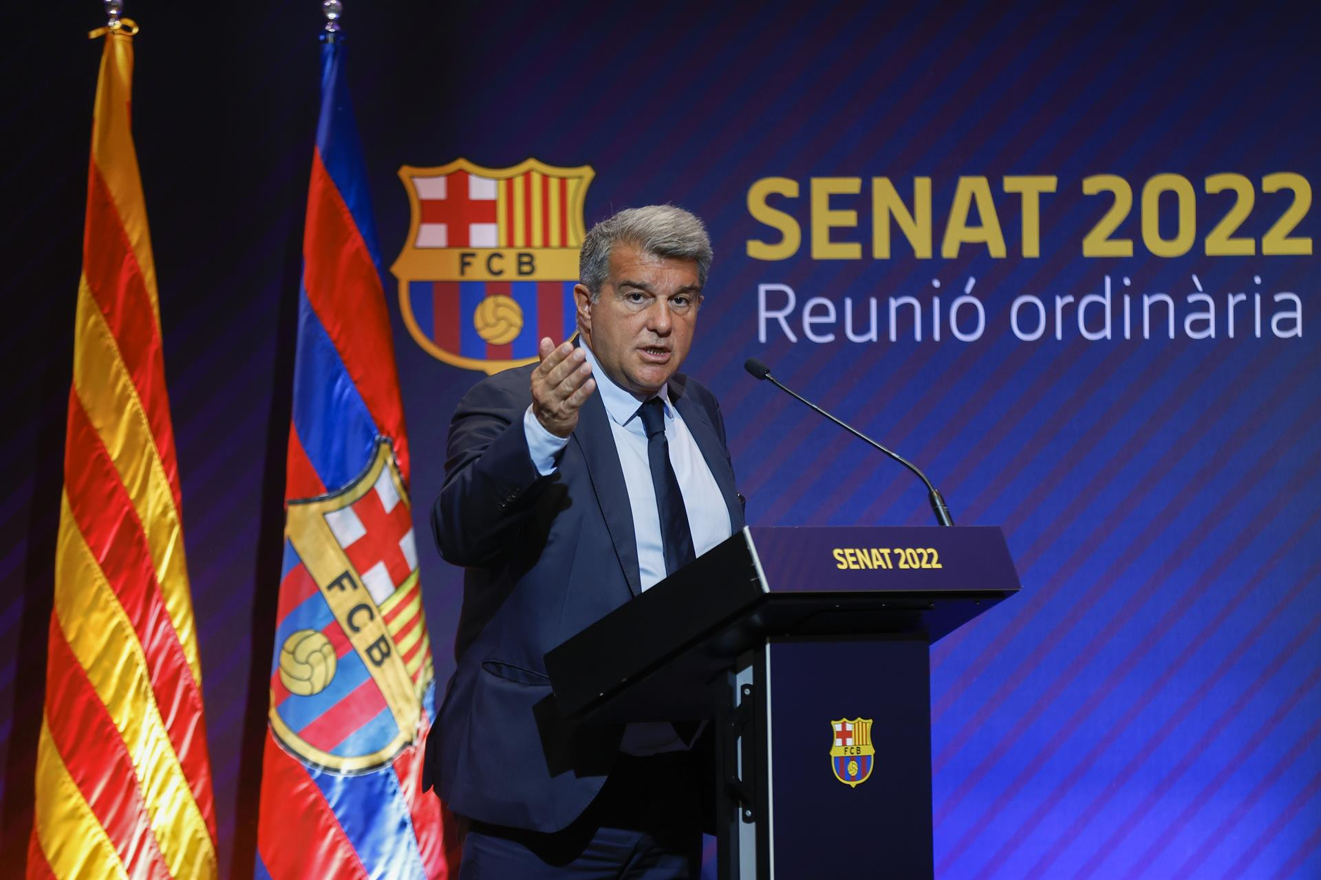 Laporta, durante la asamblea de compromisarios de junio / EFE