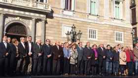 Imagen de la concentración de la plaza de Sant Jaume hace unos minutos.