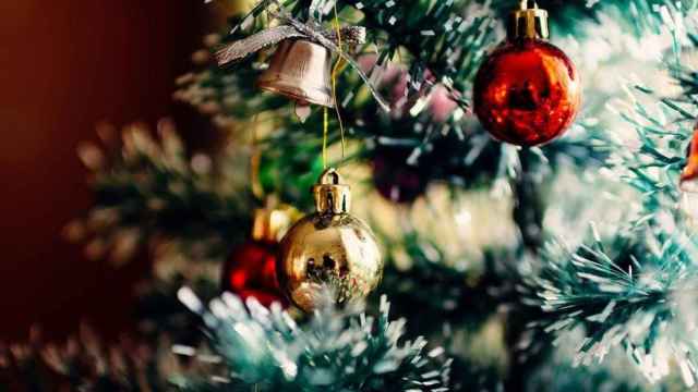 Adornos del árbol de Navidad / Free-Photos EN PIXABAY