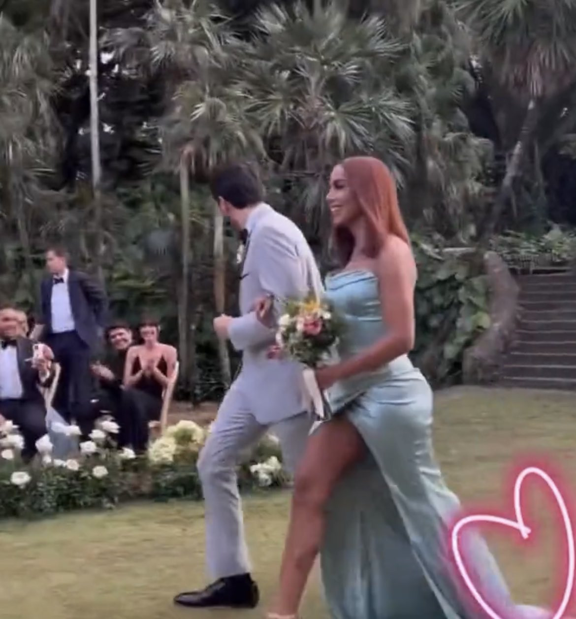 Aitana y Sebastián Yatra intercambian miradas en la boda de Lele Pons / REDES