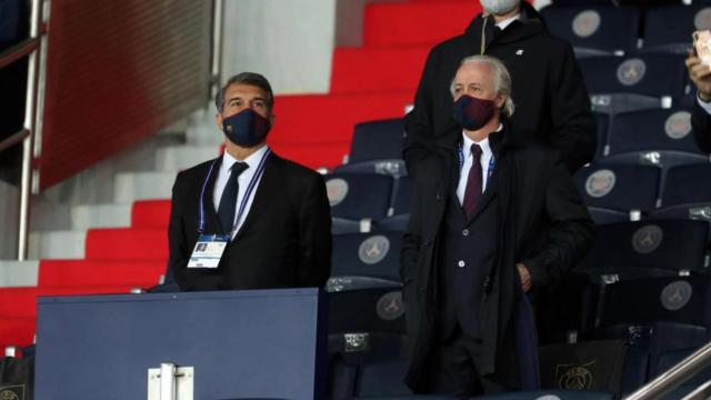 Laporta y Tusquets en el palco del Parc des Princes / FC Barcelona