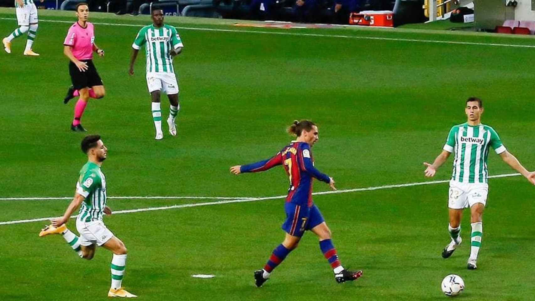 Griezmann en un partido contra el Real Betis / REDES