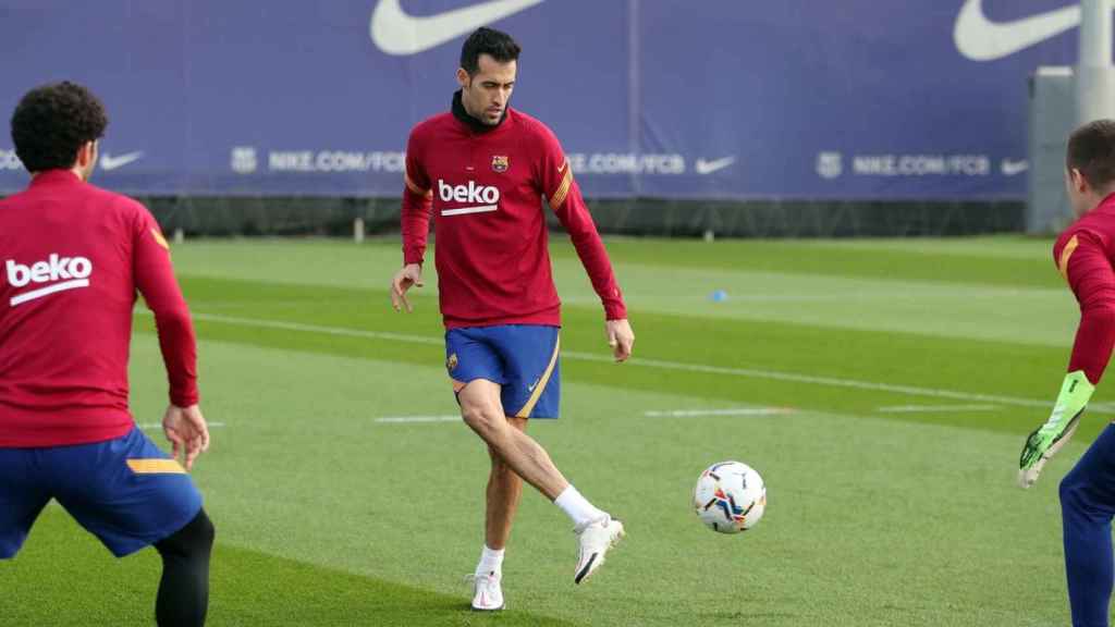 Busquets en un entrenamiento del Barça FCB