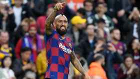 Arturo Vidal celebrando el gol contra el Alavés / EFE