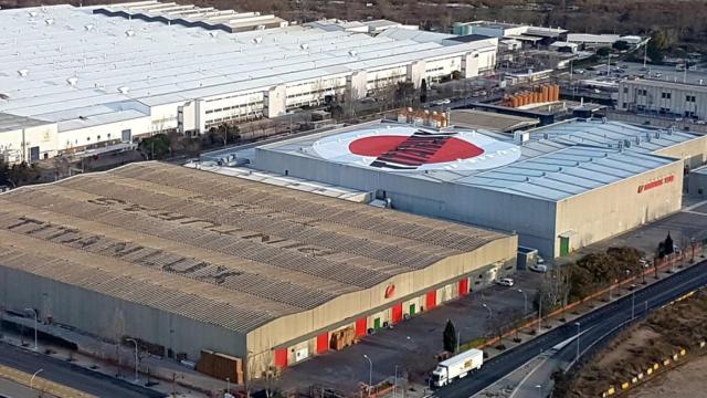 Fábrica de Industrias Titán / MAPS