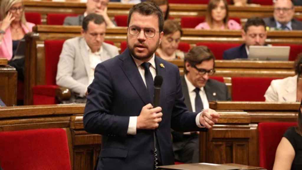 El presidente de la Generalitat, Pere Aragonès, en el pleno del Parlament del 20 de julio del 2022 / PARLAMENT