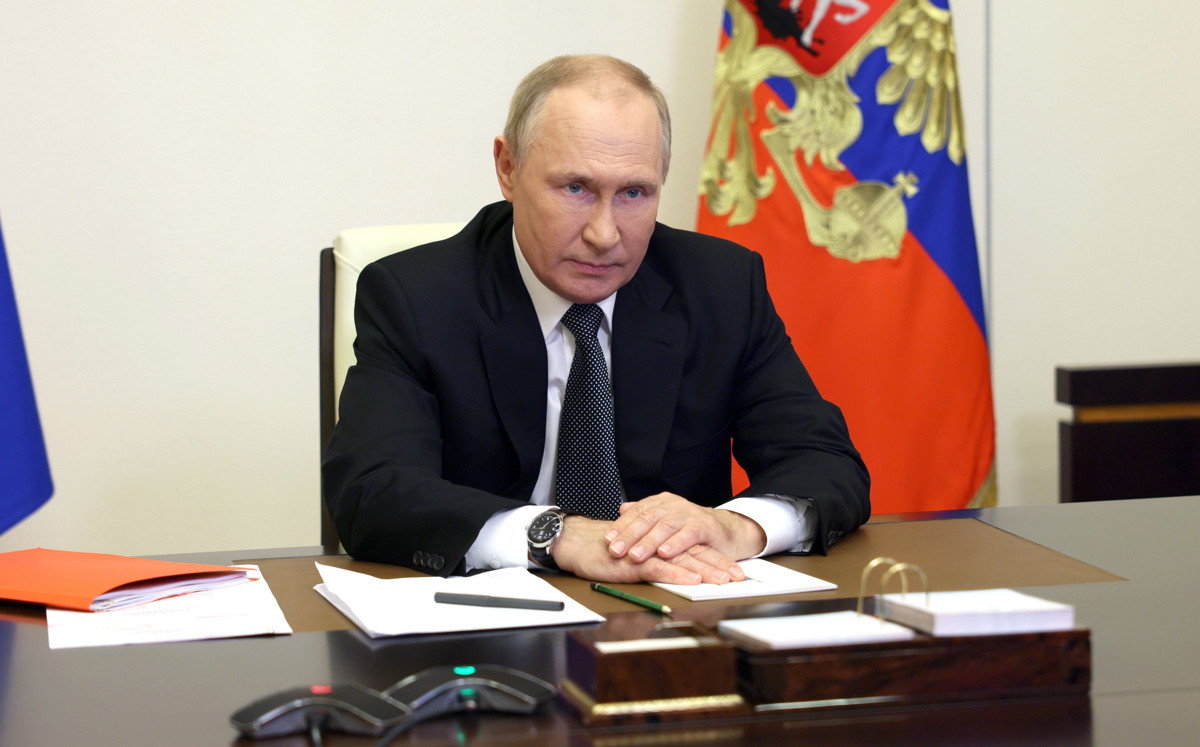 Vladimir Putin, en una videoconferencia militar de la Federación de Rusia en su residencia oficial de Novo-Ogaryovo, en las afueras de Moscú / EFE - EPA - GAVRIIL GRIGOROV - SPUTNIK - KREMLIN POOL MANDATORY CREDIT