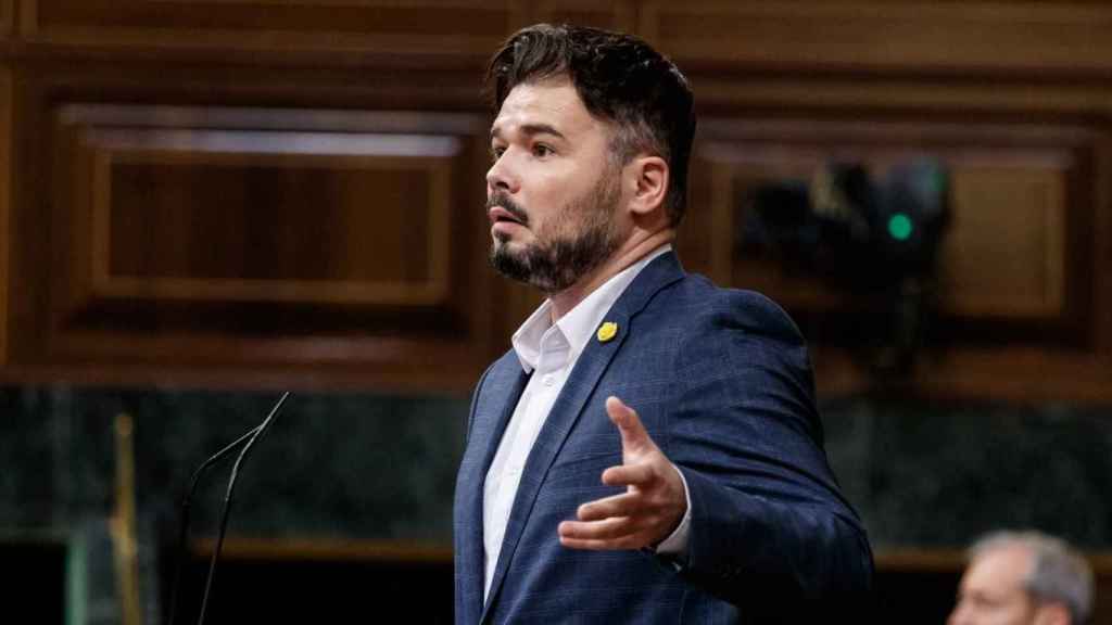 El diputado de ERC, Gabriel Rufián, durante su intervención en el Congreso / EP