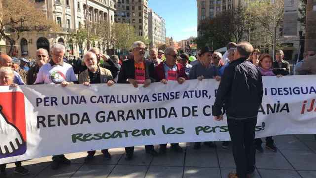 Concentración para denunciar la mala gestión de la Renta Garantizada de Ciudadanía / CG