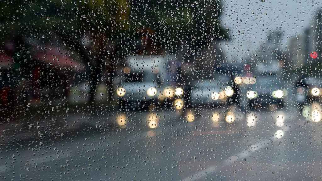 Imagen de un temporal de lluvia y viento / EUROPA PRESS