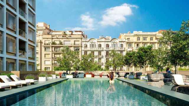 Imagen de la piscina de las residencias de Mandarin Oriental Barcelona / Cedida
